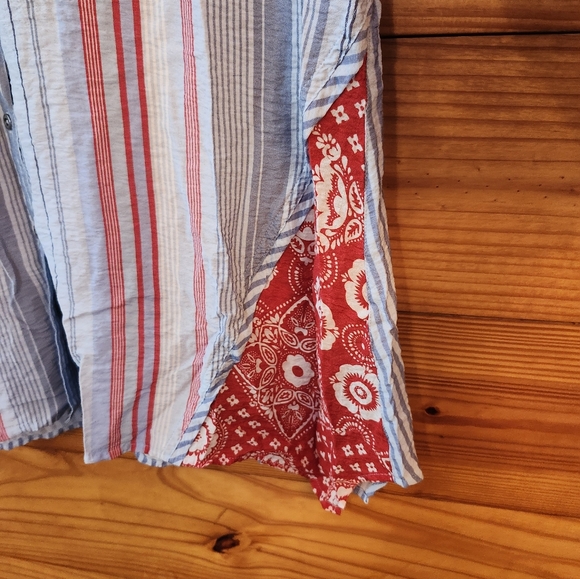 John Mark Striped Button-Up Top - Picture 4 of 9